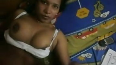 Indian Aunty 1063