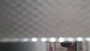 voyeur indian college girl bath part-3
