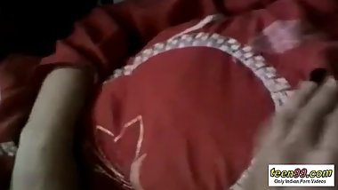 indian girlfriend get naked in a car in desi way - teen99