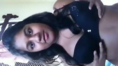self shoot video of sexy indian gf playing with her bigtits