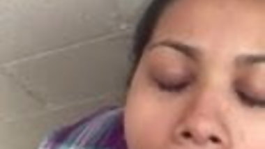 Desi Teen Blow White Dick In Bathroom Stall