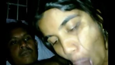 Cute Village indian girl hot blowjobing his cusin