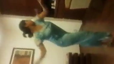 indian babes awesome dancing