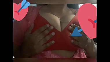 Desi Bhabhi Big Boobs