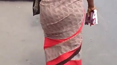 road aunty