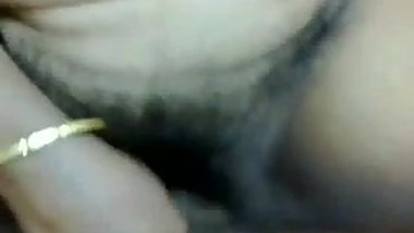 Hot Southindian Wife handjob her husbund Cock & fucking
