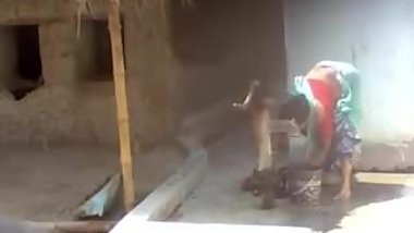 Bengali busty Purnima Boudi bathing hot asset