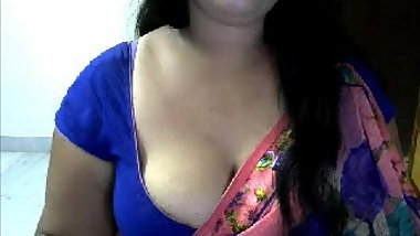 AUNTY 1