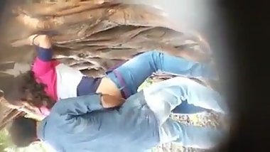 Hidden Camera Fucking in the Garden