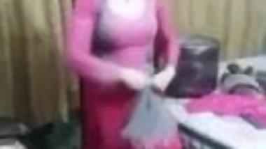 Lahore girl dance