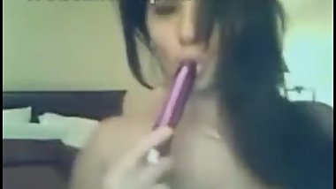 Indian Girl needs money