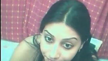 Indian Housewife shows at night