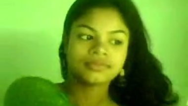 sexy girl showe her tits to bf for video