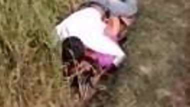 desi indian couple caught in the farm