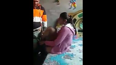 Desi Punjabi girlfriend suck and fuck with boyfriend