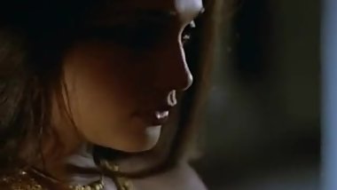 Indian most seductive actress Anu agarwal