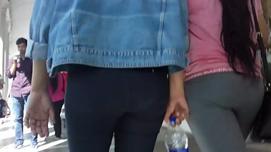 Indian Beautiful  Girls in Tight Jeans Asses