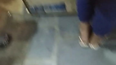 Desi ass in Mobile recharge shop