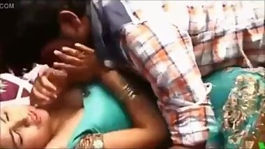 Jabrdasti pakad ke kar dali chudai Bhabhi sex