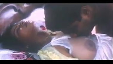 Mallu Actress Transparent Boob Show