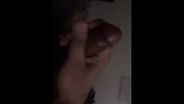 Indian guy sends wank vid