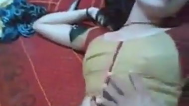 22 friends wife its tooo hot