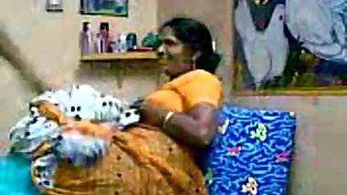 TAMIL MAAMI SEX